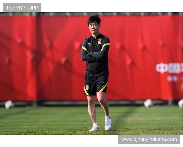 李霄鹏坦言击败中乙队难言满意强调未来将以强化球员位置训练为重点